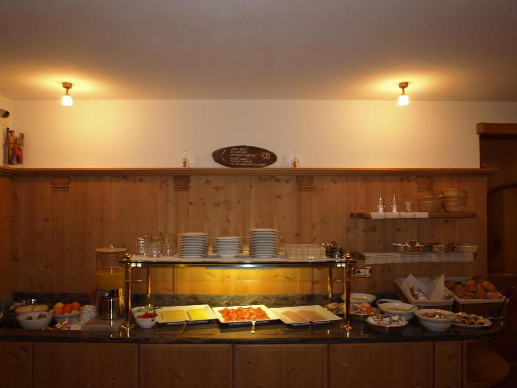 Bed and Breakfast Garni Flurida Selva di Val Gardena Exterior foto