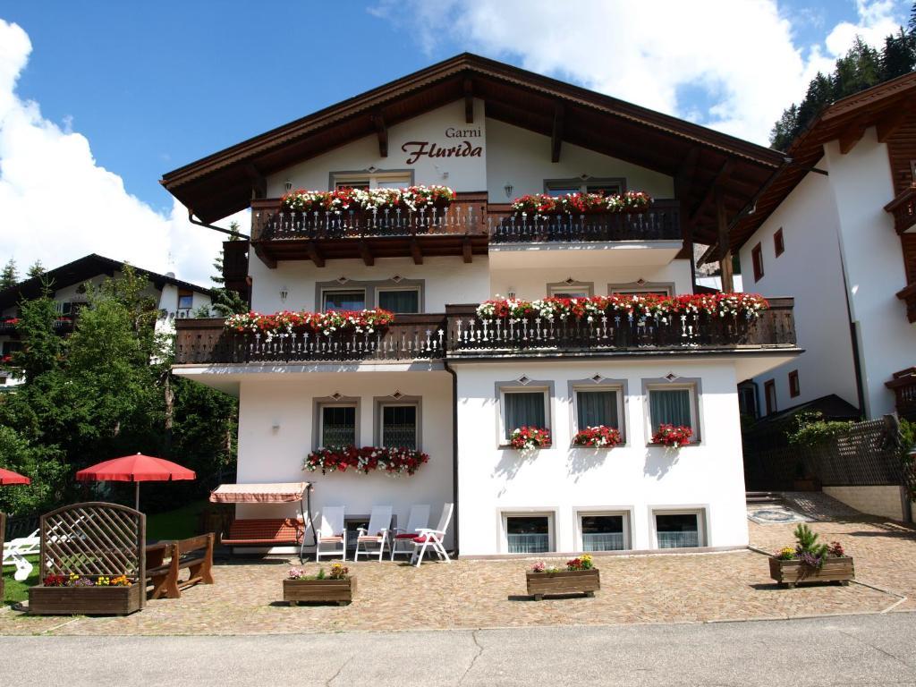 Bed and Breakfast Garni Flurida Selva di Val Gardena Exterior foto